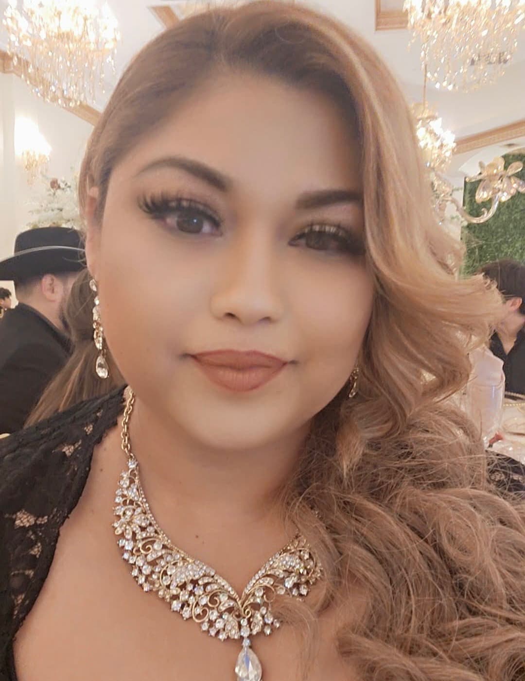 Alvarez Beauty Salon owner